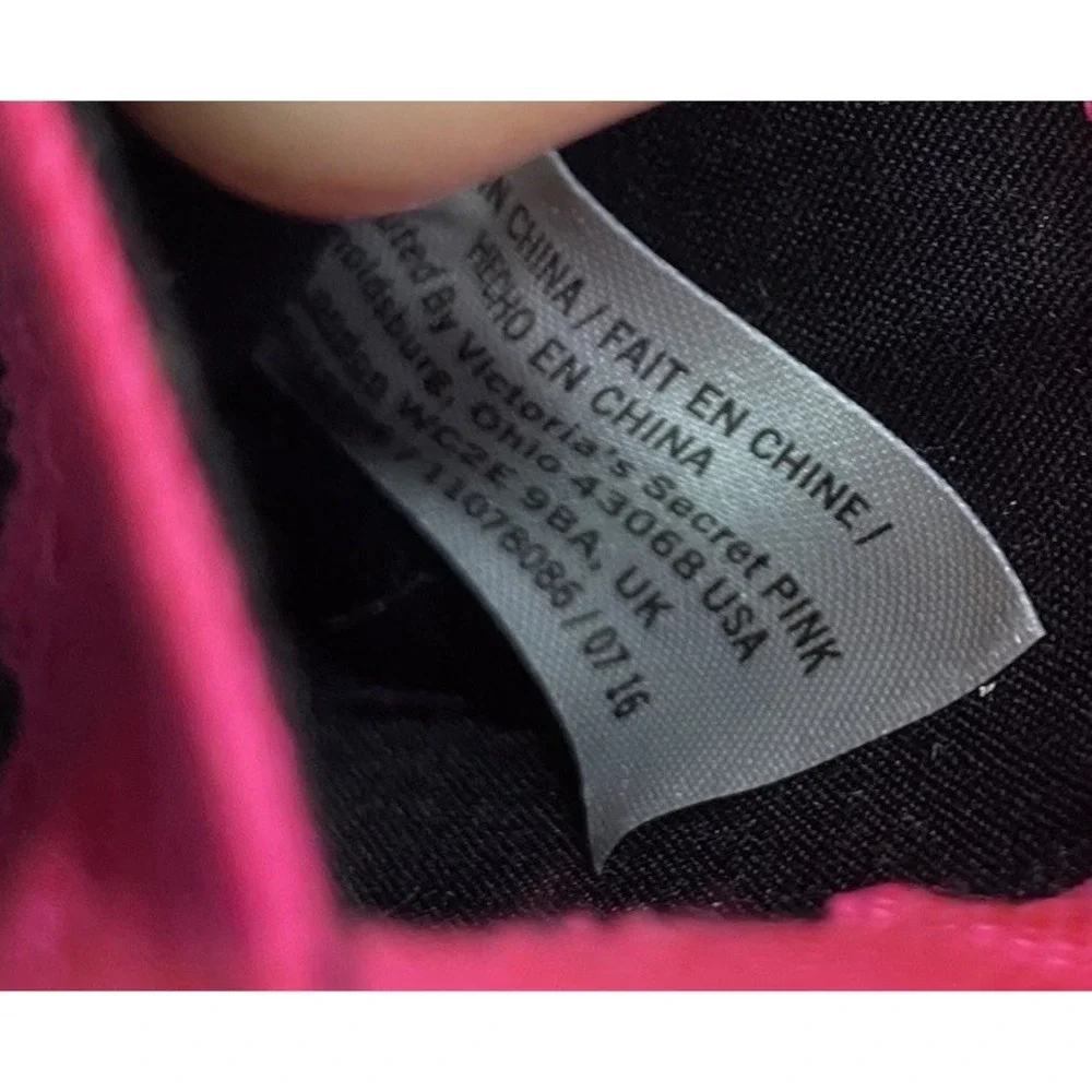 Pink Victoria's Secret Women  Classic Pink Card/ID Holder Backpack Charm 5x3.25